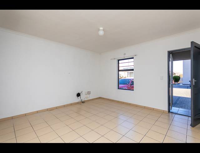 2 BEDROOM APARTMENT FOR SALE IN PARKLANDS